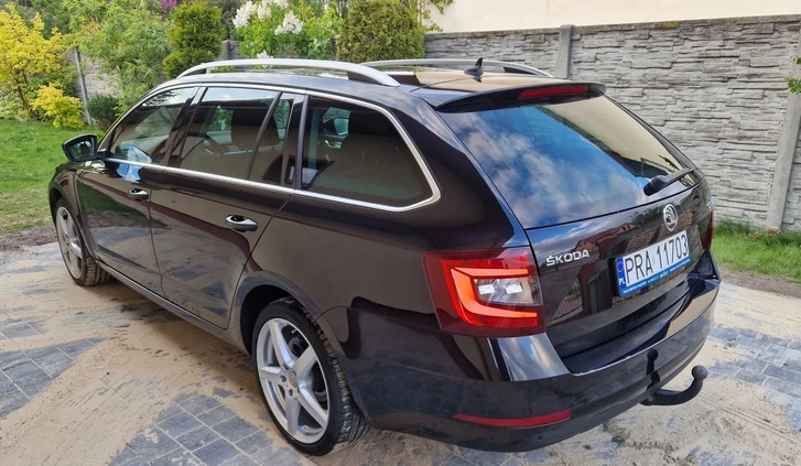 Skoda Octavia cena 57500 przebieg: 189700, rok produkcji 2018 z Rawicz małe 781